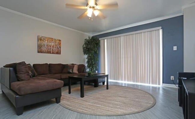 Photo - 3 bedroom in Houston TX 77057 Unidad 3047