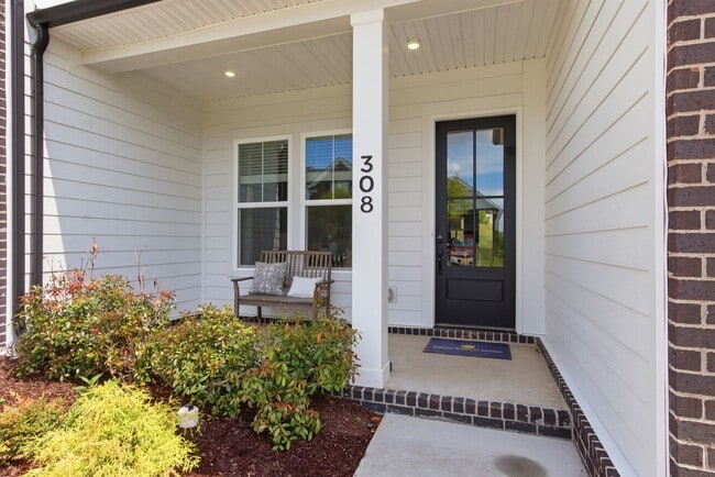 Photo - 308 Buckwood Ave