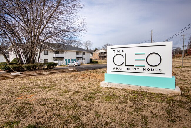 Cleo Apartments