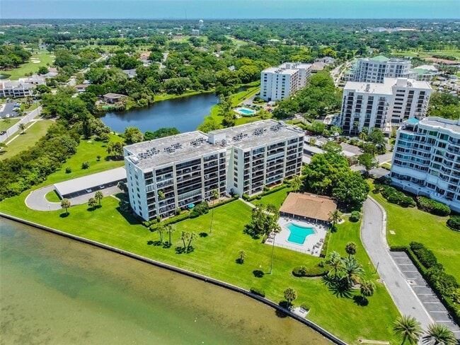 Building Photo - 100 Oakmont Ln Unit 106