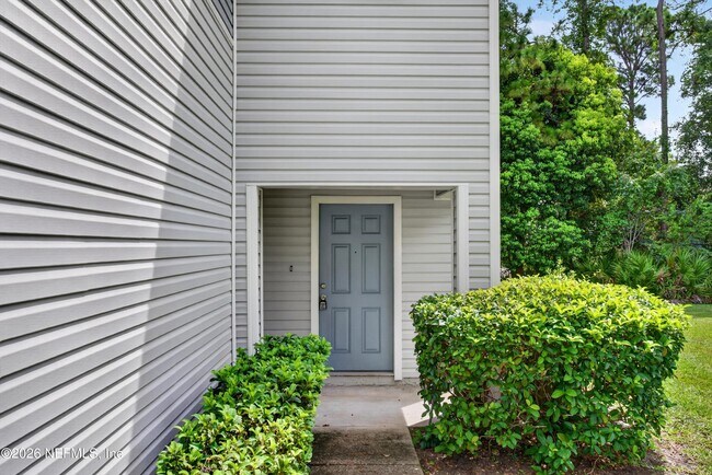 12359 Mangrove Forest Ct