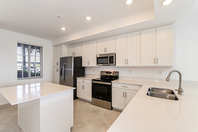 Photo - 2-bed 2-bath pet friendly condo with Golf membership at the National Golf!