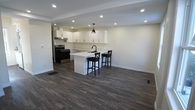 Photo - Gorgeous 1 Bedroom House with Loft