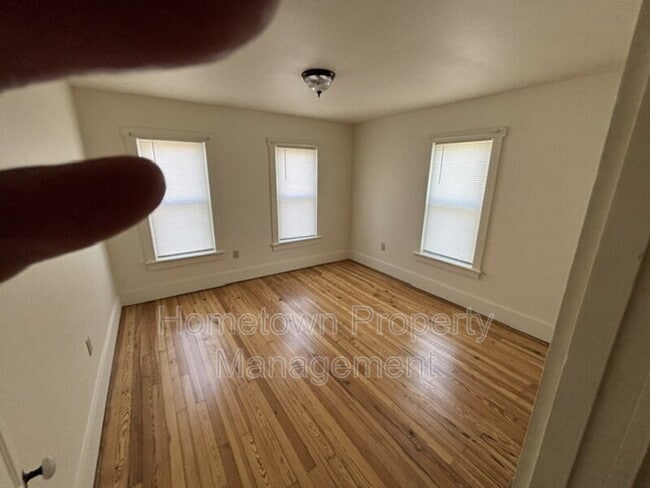 Photo - 1135 Chestnut St