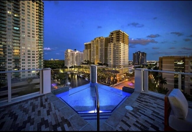 Photo - 215 N New River Dr E Unit 1050