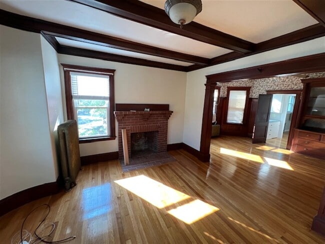 Building Photo - 76 Powder House Blvd Unit 1