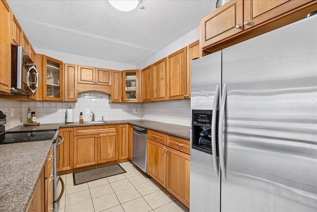 Photo - 55 Tall Oaks Dr Unit 402