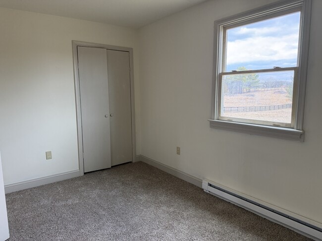 Photo - 617 Short Rd