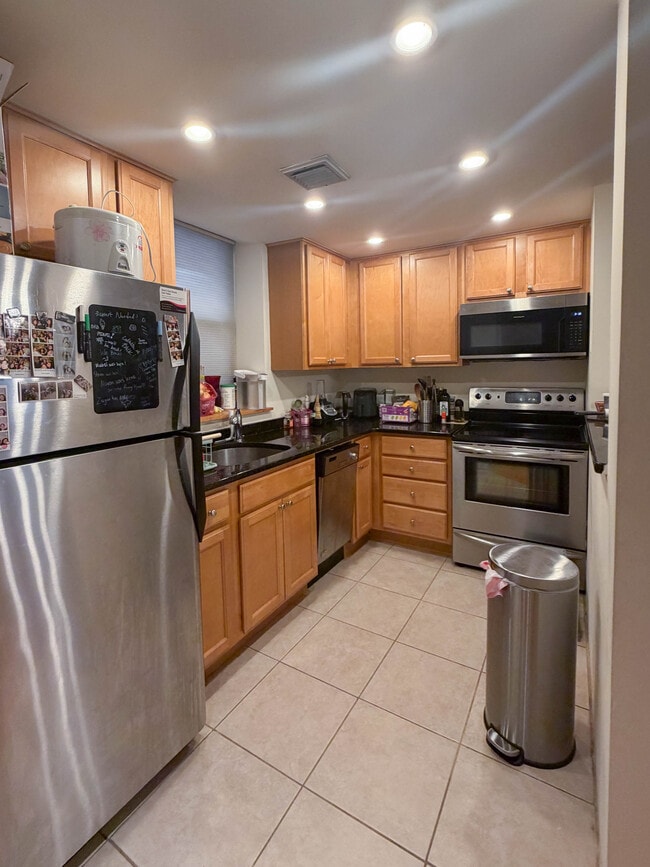Photo - 84 Gainsborough St Unit 106W