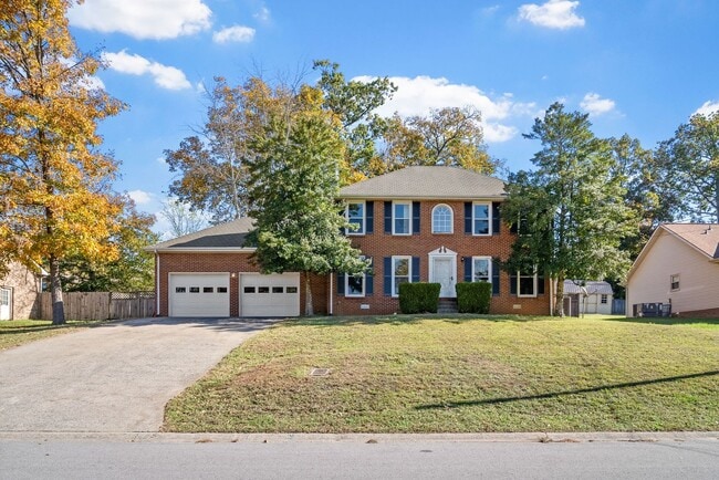 Photo - 3 Bedroom Home In Meadowbrook Subdivision ...