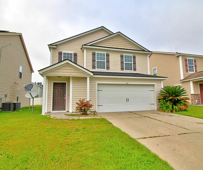 Building Photo - 207 Bender St