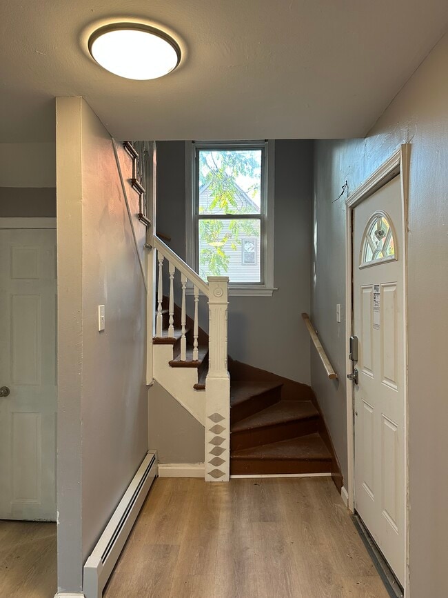 Photo - 89 Sargeant St