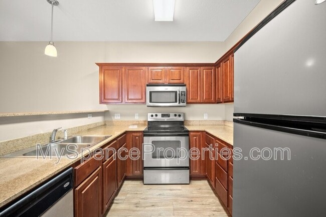 Photo - Arbor Lake Drive - 820