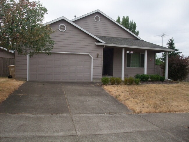 Building Photo - North Albany /  3 bed 2 Bath - Family Room... Rental