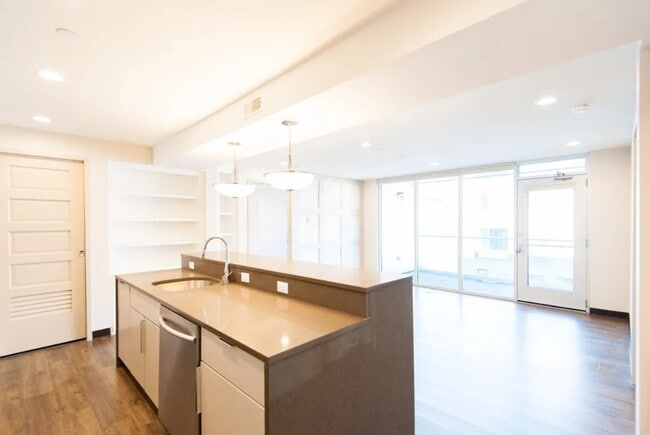 Photo - 11 Dorchester St Unit 309