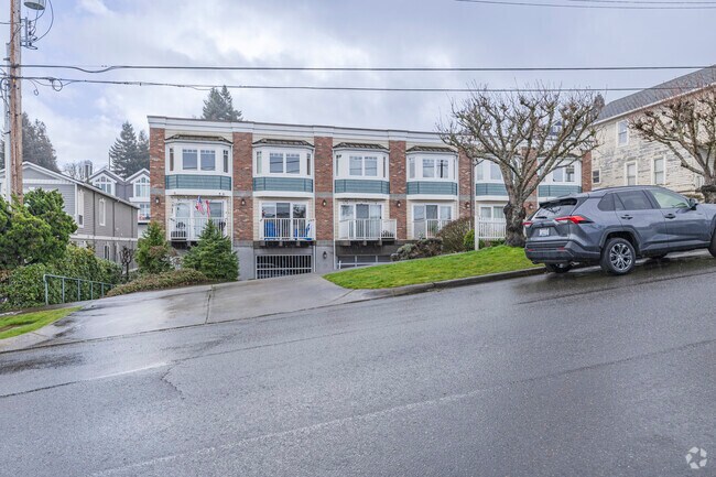 Photo - Harbor Place Townhomes