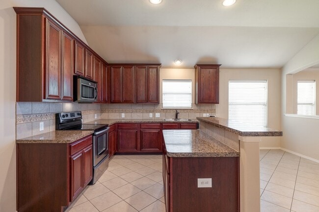 Photo - 6237 Chalk Hollow Dr
