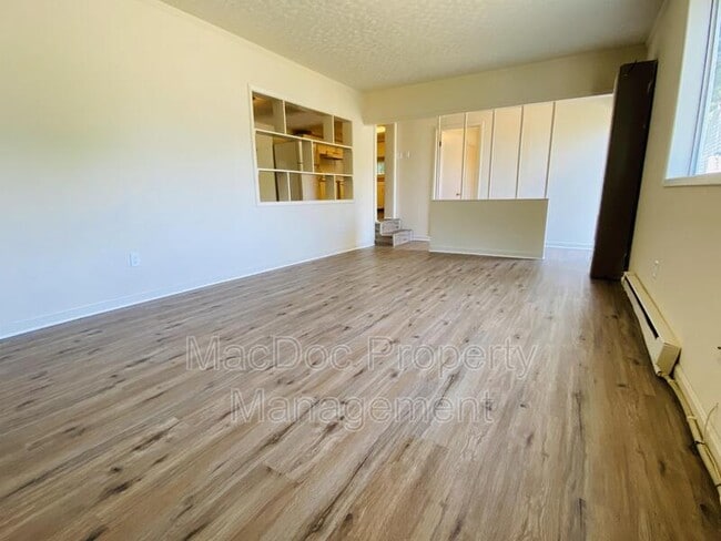 Photo - 10612 Opal Ln