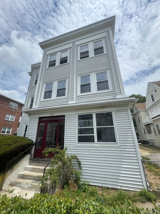 Photo - 109 Orchard St Unidad 2