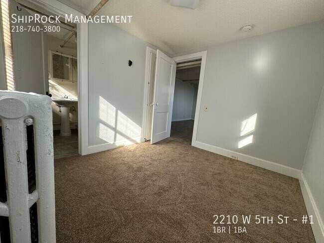 Photo - 2210 W 5th St Unit #1