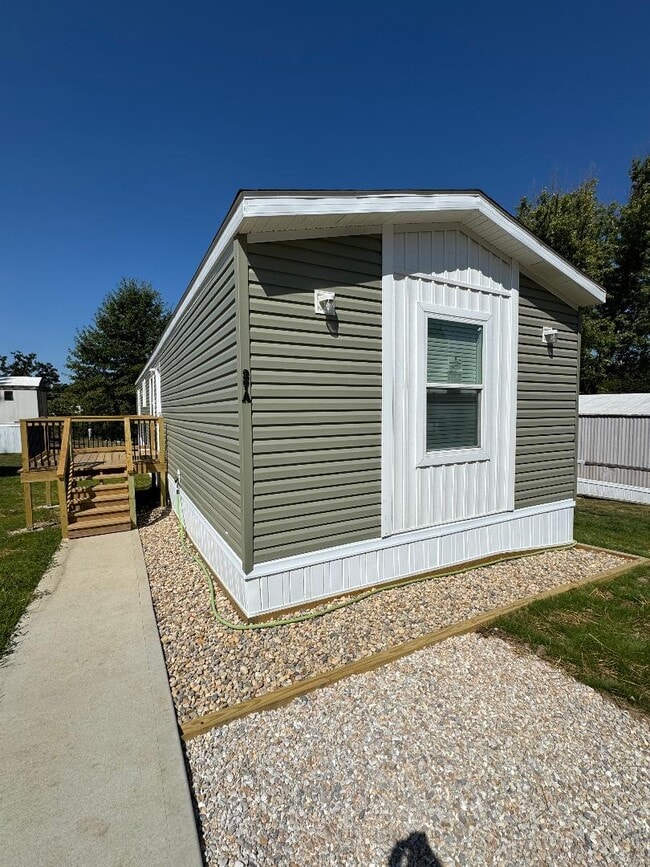 Building Photo - 27a Fox Haven Dr Rental