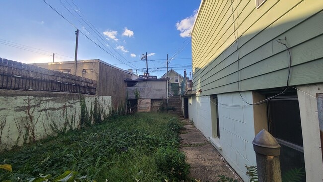Photo - 6206 Newkirk Ave