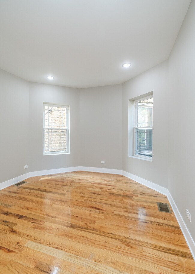 Photo - 6338 S Vernon Ave