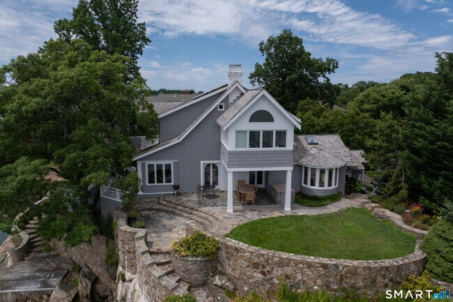 Photo - 18 Rockland Park