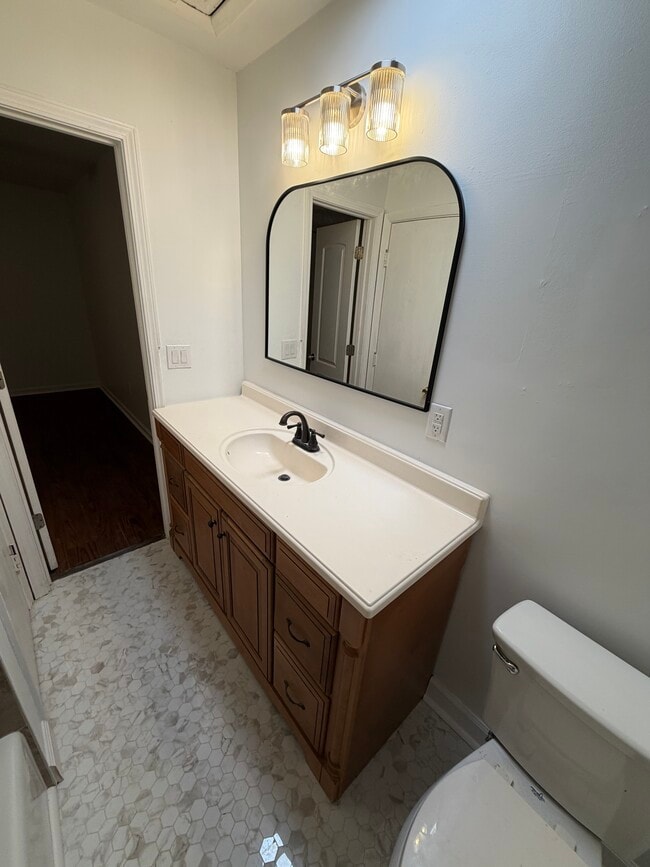 Building Photo - 8836 Deerwood Dr Unit 8840