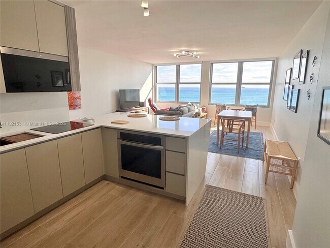 Photo - 2899 Collins Ave Unit 1201