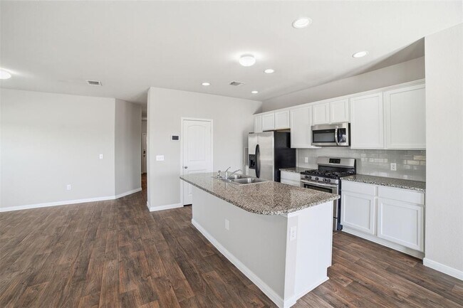 Photo - 600 Marimoor Dr