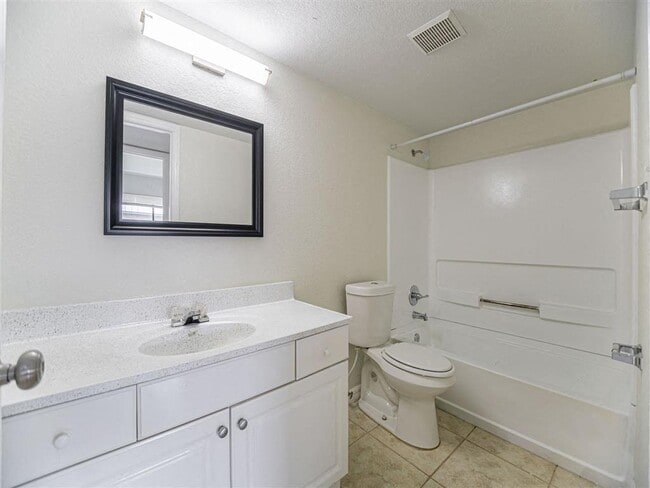 Photo - The Cove at 2950