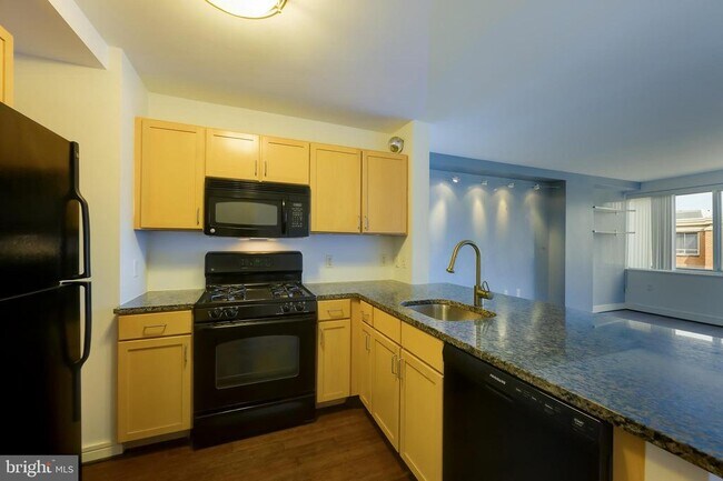 Photo - 800 4th St SW Unit N518