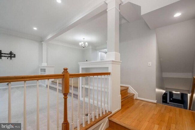 Photo - 8648 Royal Worcester Ln