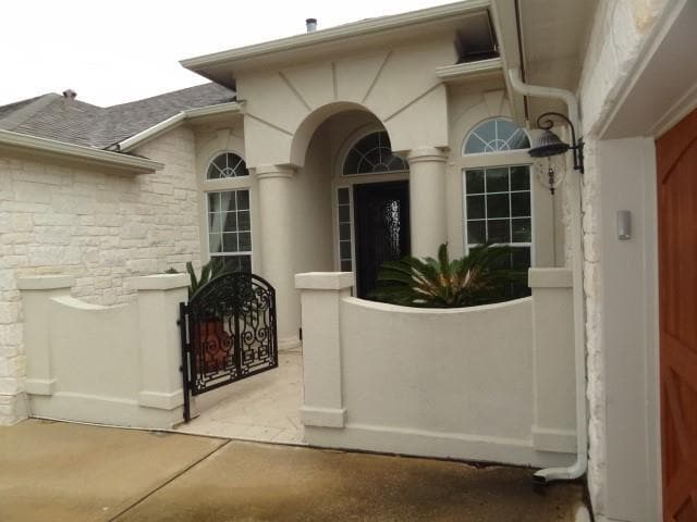 Photo - 1813 Val Verde Dr