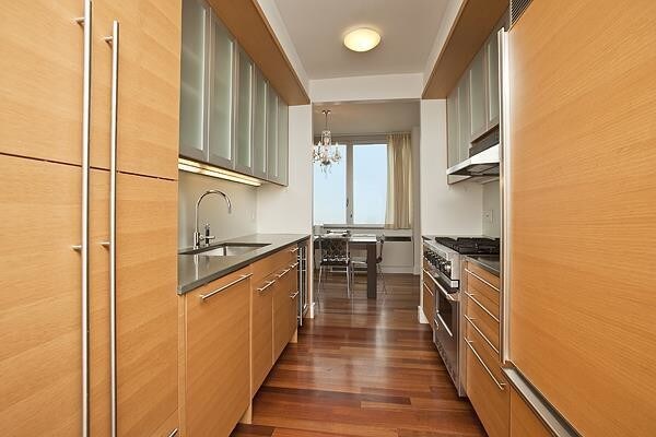 Photo - 30 West St Unit 28F