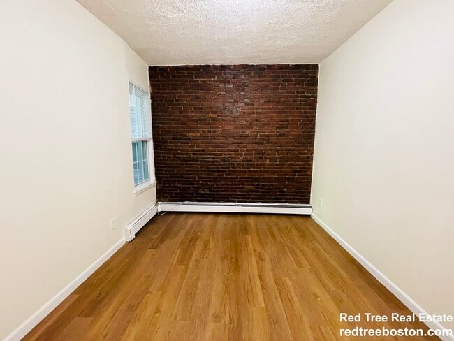 Photo - 62 S Huntington Ave Unit 4