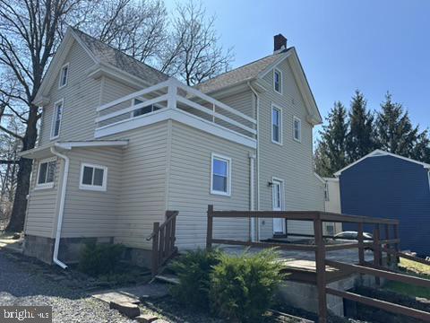 Photo - 722 Hilltown Pike