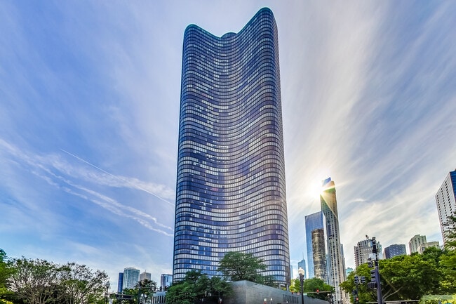 Building Photo - 505 N Lake Shore Dr Unit 1312