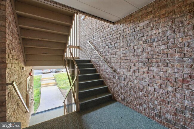 Photo - 2630 Wagon Dr Unidad 2C