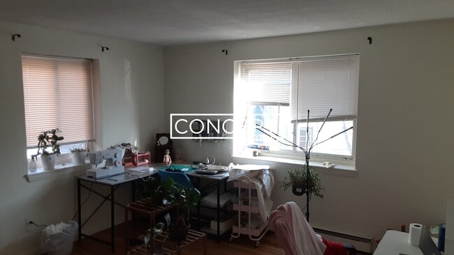 Photo - 365 Faneuil St Unidad 11