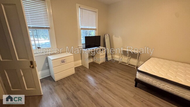 Photo - 1133 Pine St Unit 1133