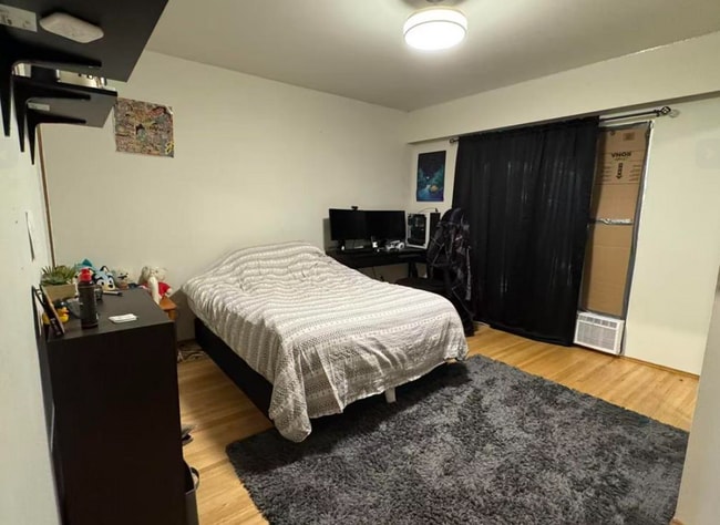 Photo - 14181 Malabar Ave