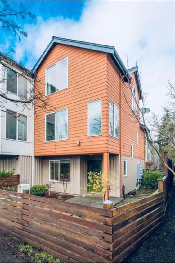 Photo - 488 N 130th St (Seattle, WA)
