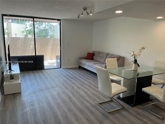 Photo - 20006 SW 123rd Dr