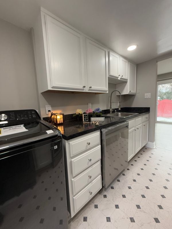 Photo - 2819 Banks Ct