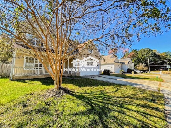 Photo - 2536 Golden Maple Dr