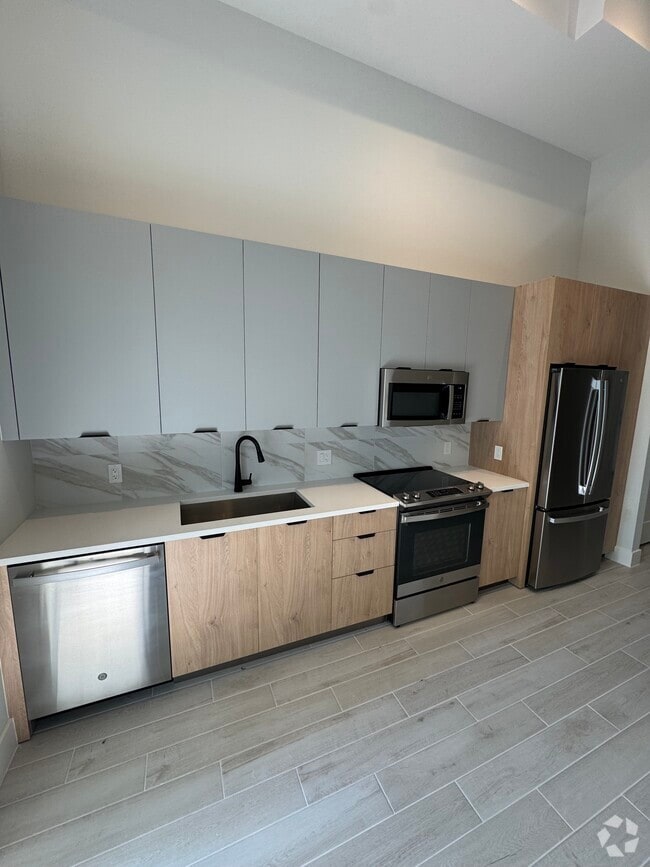 Building Photo - 8226 NW 34th St Unit S13 Rental