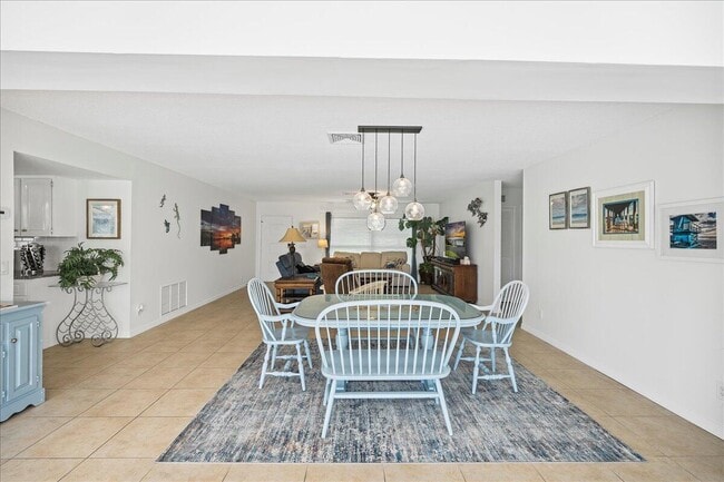 Photo - 2066 5th Ct SE