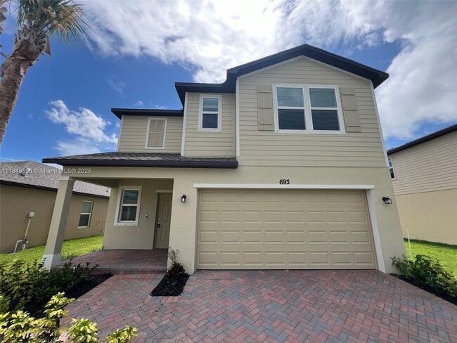 Building Photo - 693 Carlyle Wy Rental